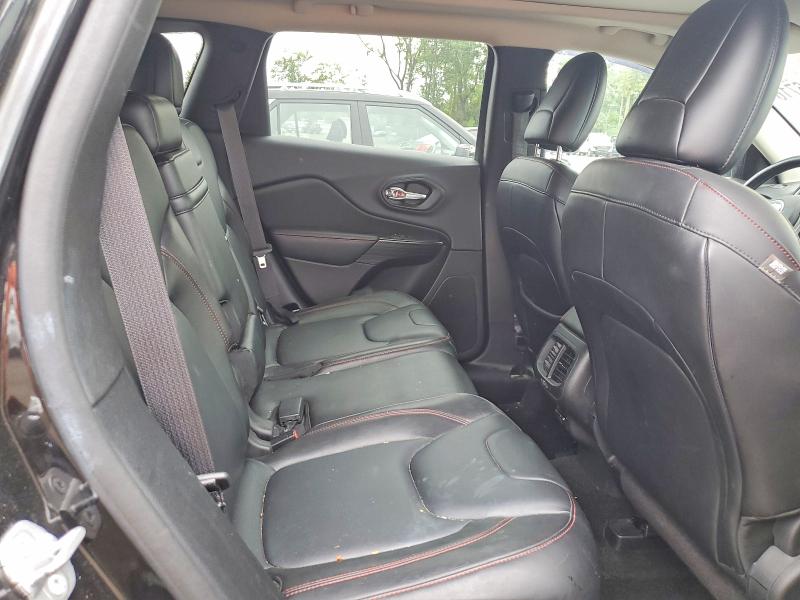68806716 :رقم المزاد ، 1C4PJMBS8EW277694 vin ، 2014 Jeep Cherokee مزاد بيع