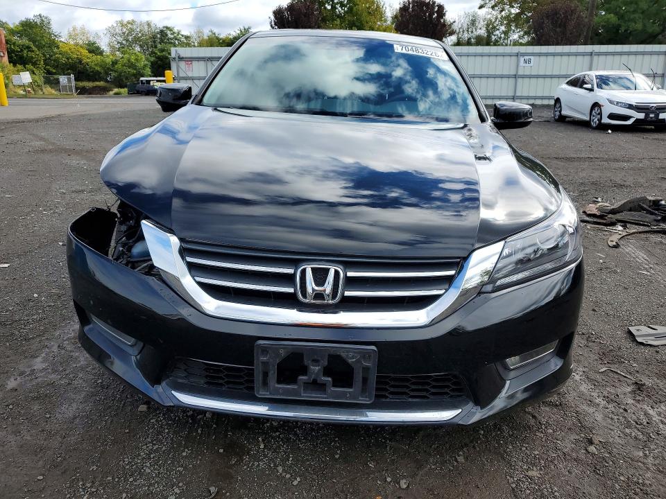 Продаж на аукціоні авто 2013 Honda Accord, vin: 1HGCR2F86DA198466, номер лоту: 70483226
