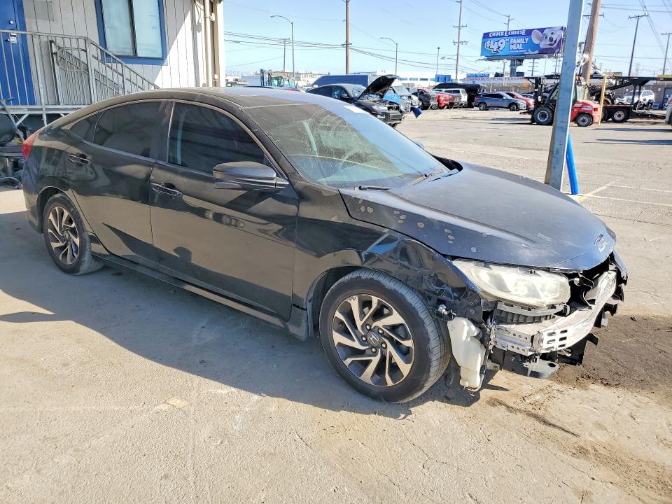 69818556 :رقم المزاد ، 2HGFC2F79GH575545 vin ، 2016 Honda Civic مزاد بيع