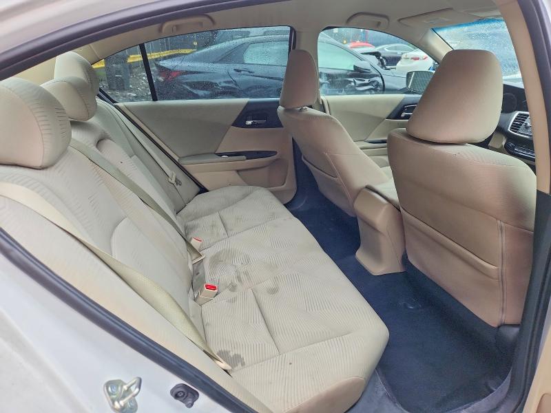 69785686 :رقم المزاد ، 1HGCR2F37HA067279 vin ، 2017 Honda Accord مزاد بيع