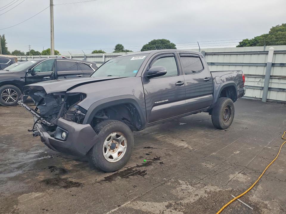 Auction sale of the 2018 Toyota Tacoma, vin: 5TFCZ5AN3JX138263, lot number: 70536336