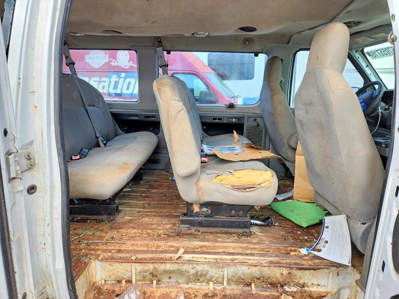 67055716 :رقم المزاد ، 1FBSS3BL4DDA00095 vin ، 2013 Ford Econoline مزاد بيع