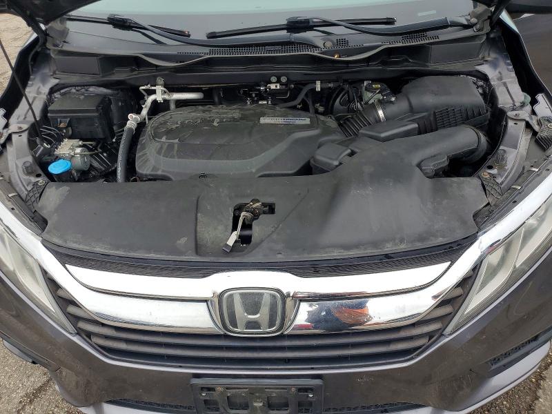 Продаж на аукціоні авто 2018 Honda Odyssey, vin: 5FNRL6H70JB073102, номер лоту: 69081386