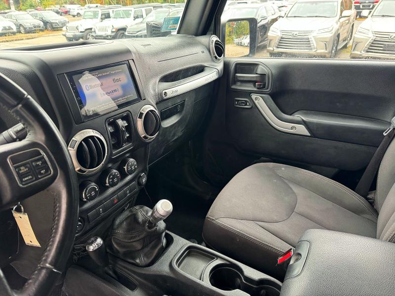 71228526 :رقم المزاد ، 1C4BJWFG8HL625897 vin ، 2017 Jeep Wrangler Unlimited مزاد بيع