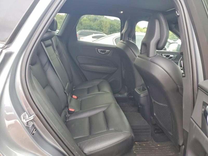 Продажа на аукционе авто 2018 Volvo Xc60, vin: LYV102RK1JB077789, номер лота: 69171036