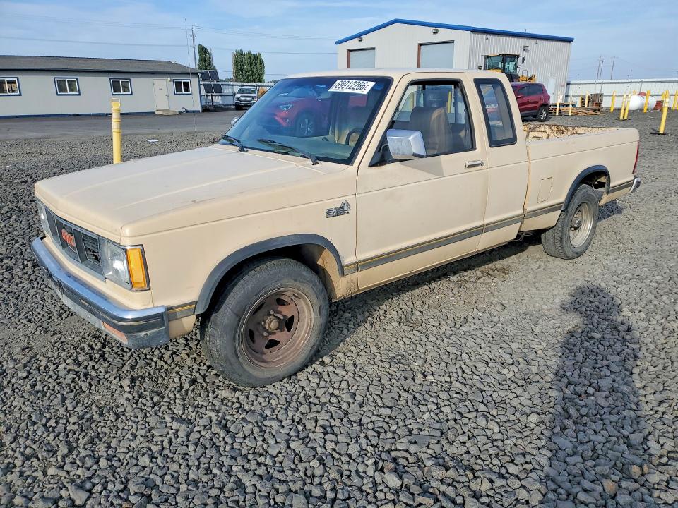 69912266 :رقم المزاد ، 1GTCS14B8E2517499 vin ، 1984 Gmc S Truck مزاد بيع