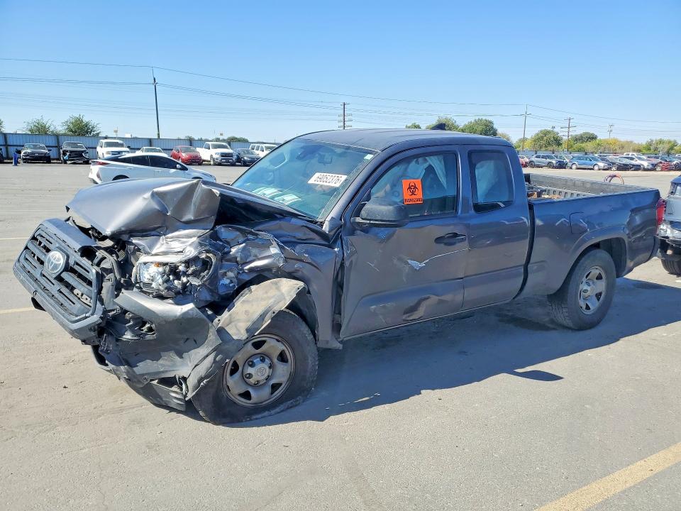 69052376 :رقم المزاد ، 5TFRX5GN4JX112665 vin ، 2018 Toyota Tacoma مزاد بيع