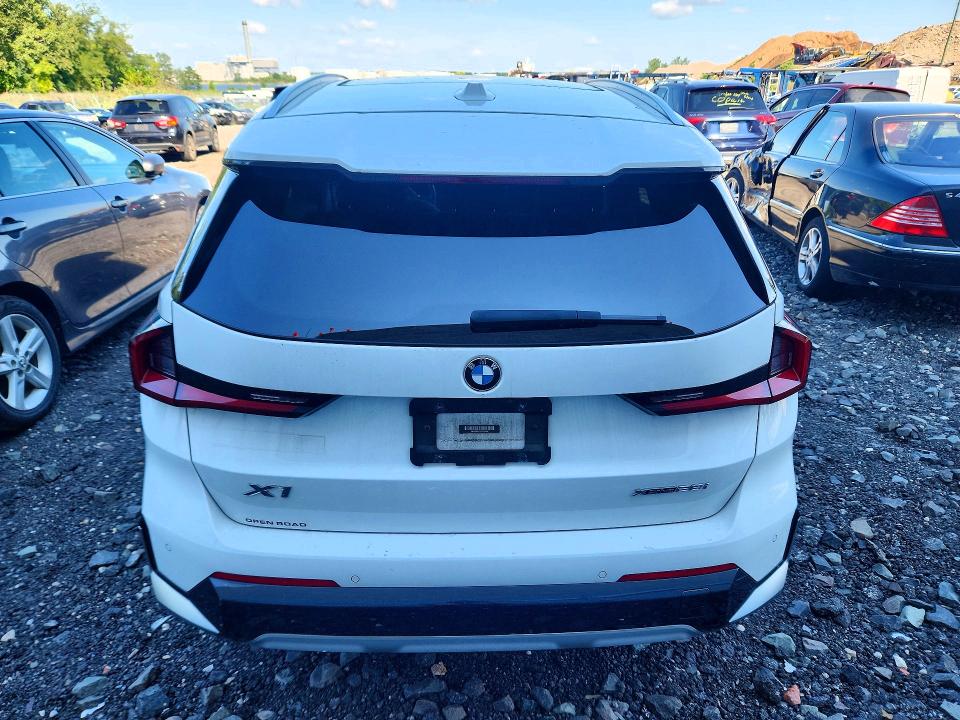 Продаж на аукціоні авто 2023 Bmw X1, vin: WBX73EF01P5V79946, номер лоту: 67526576