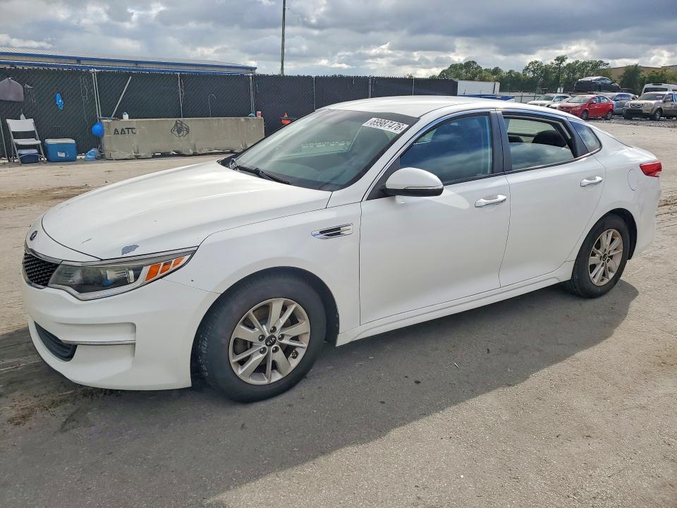 2016 Kia Optima მანქანა იყიდება აუქციონზე, vin: 5XXGT4L33GG014549, აუქციონის ნომერი: 69987476