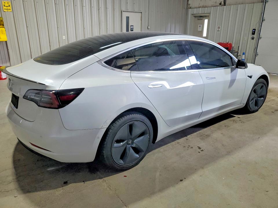 Продажа на аукционе авто 2020 Tesla Model 3, vin: 5YJ3E1EAXLF737069, номер лота: 70169296