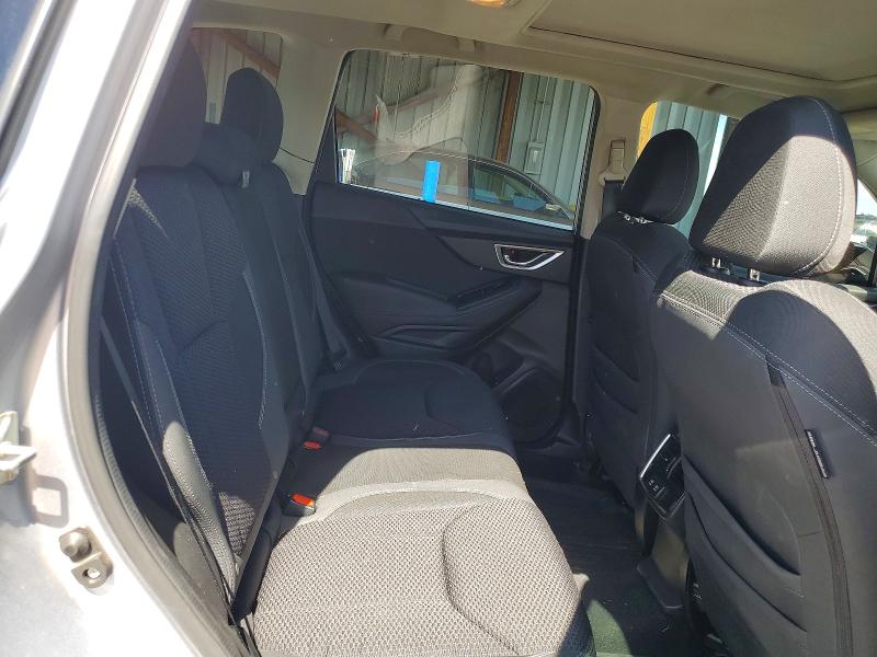 68009926 :رقم المزاد ، JF2SKAJC1MH529497 vin ، 2021 Subaru Forester مزاد بيع