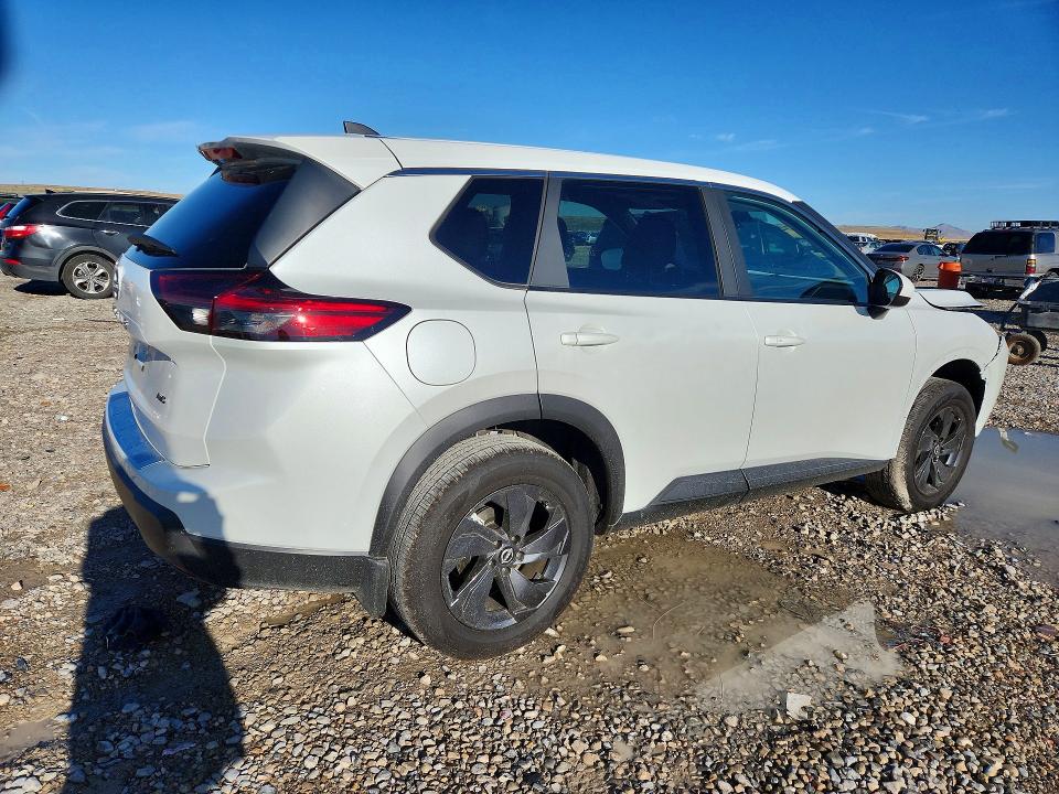 65895216 :رقم المزاد ، 5N1BT3BB0TC781973 vin ، 2026 Nissan Rogue مزاد بيع