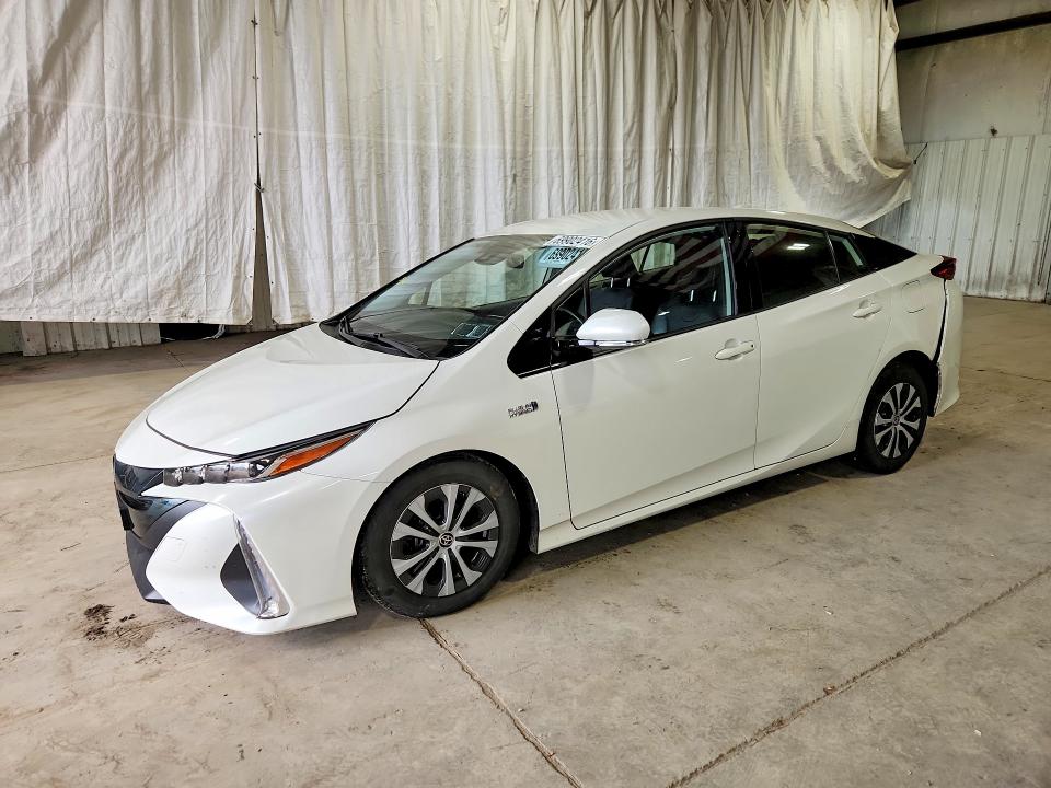 Продаж на аукціоні авто 2020 Toyota Prius Prime, vin: JTDKARFP7L3131931, номер лоту: 69902416