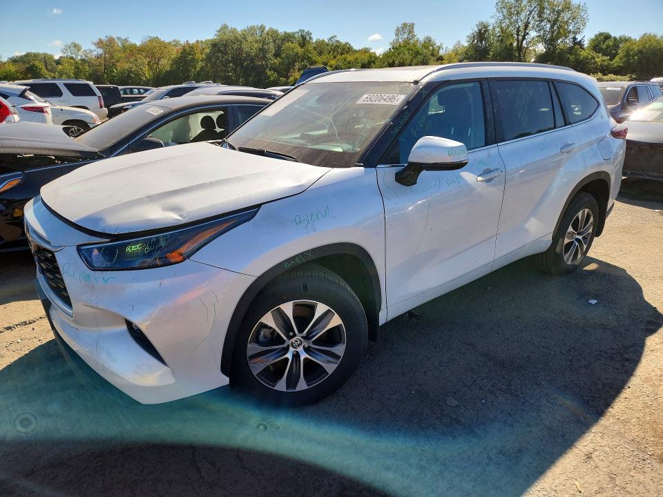 2025 Toyota Highlander მანქანა იყიდება აუქციონზე, vin: 5TDKDRBH4SS586870, აუქციონის ნომერი: 69206496