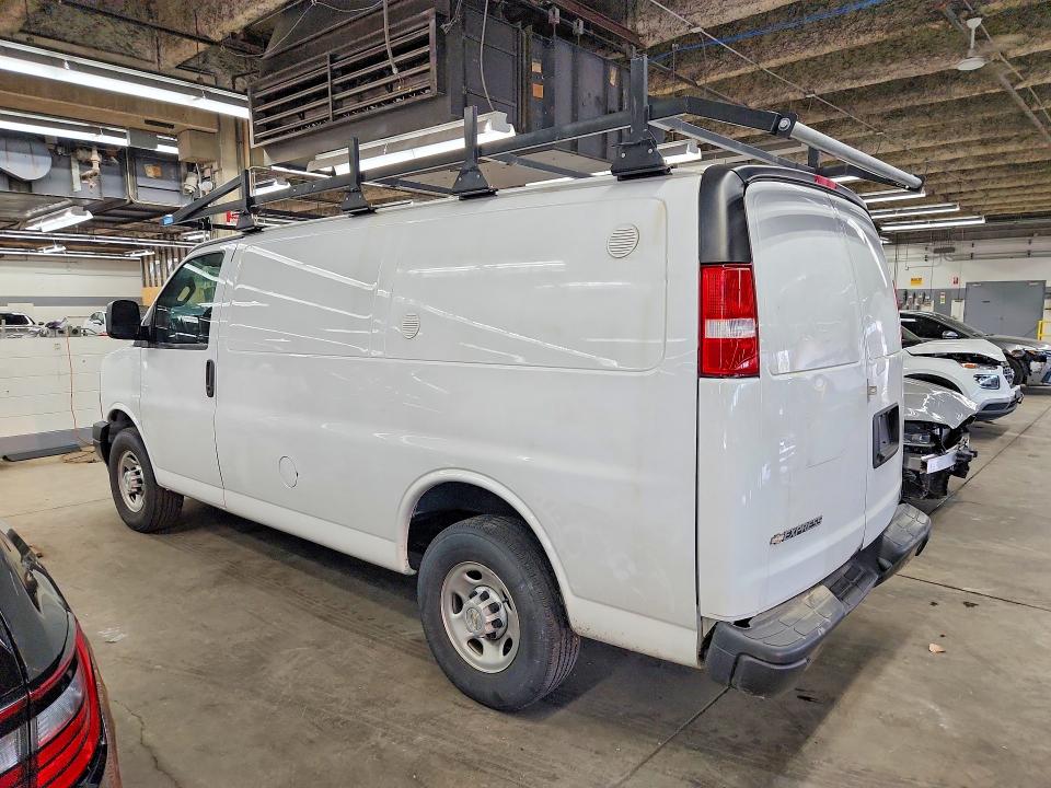 66097336 :رقم المزاد ، 1GCWGAFP1P1242638 vin ، 2023 Chevrolet Express G2500 مزاد بيع