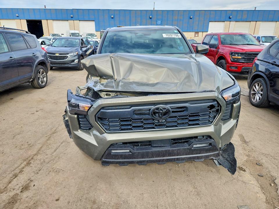 Продажа на аукционе авто 2026 Toyota Tacoma, vin: 3TMLB5JNXTM261071, номер лота: 70287786