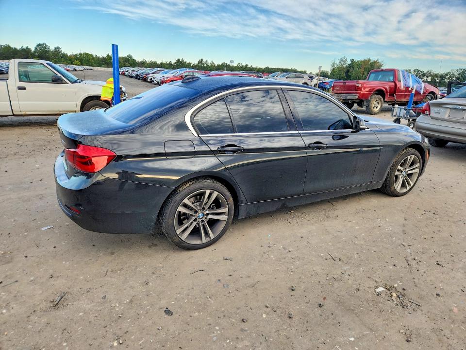 2018 Bmw 330 მანქანა იყიდება აუქციონზე, vin: WBA8D9G59JNU70624, აუქციონის ნომერი: 70314996