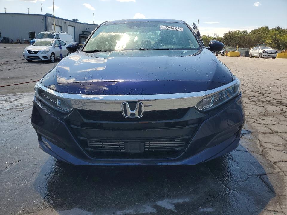 2018 Honda Accord მანქანა იყიდება აუქციონზე, vin: 1HGCV1F12JA225814, აუქციონის ნომერი: 68646366