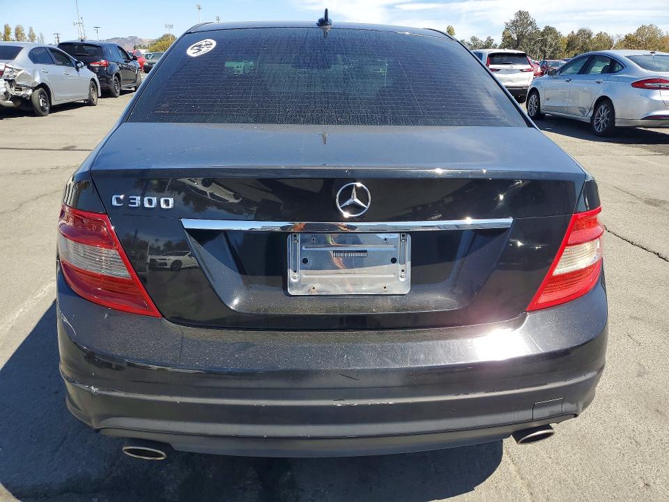 Продаж на аукціоні авто 2011 Mercedes-benz C, vin: WDDGF5EB6BF640577, номер лоту: 68380286