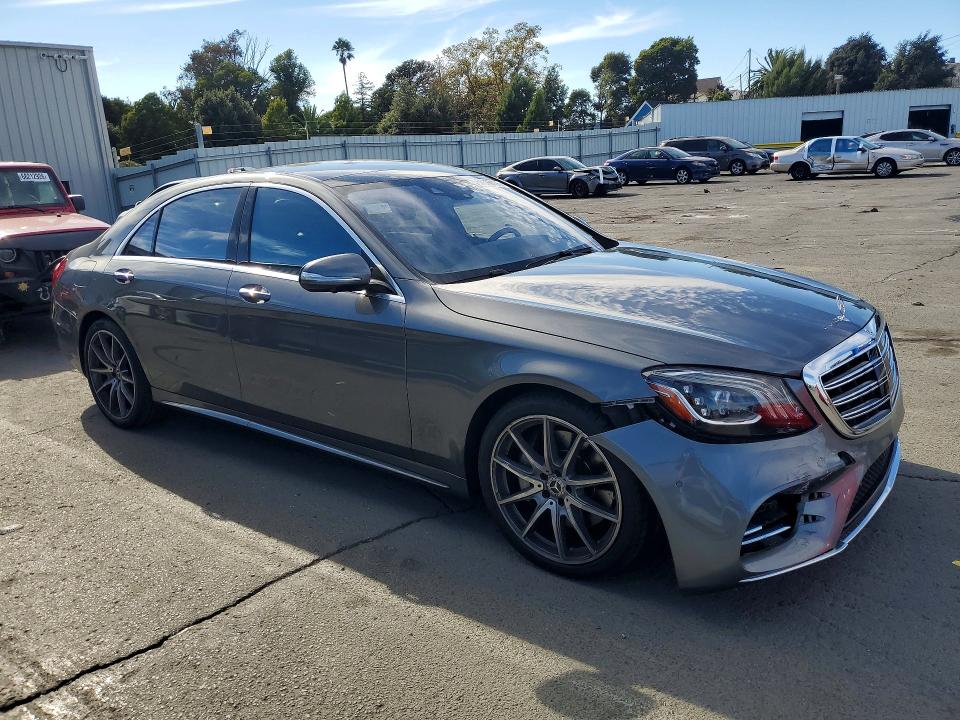 Продаж на аукціоні авто 2018 Mercedes-benz S, vin: WDDUG8DB7JA412795, номер лоту: 68693106