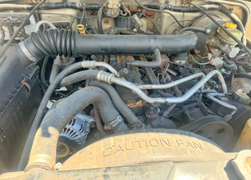 69176376 :رقم المزاد ، 1J4FA49SX4P723705 vin ، 2004 Jeep Wrangler / Tj مزاد بيع