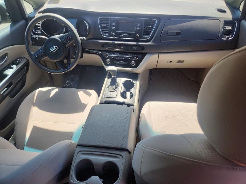 67381826 :رقم المزاد ، KNDMA5C12H6263261 vin ، 2017 Kia Sedona مزاد بيع