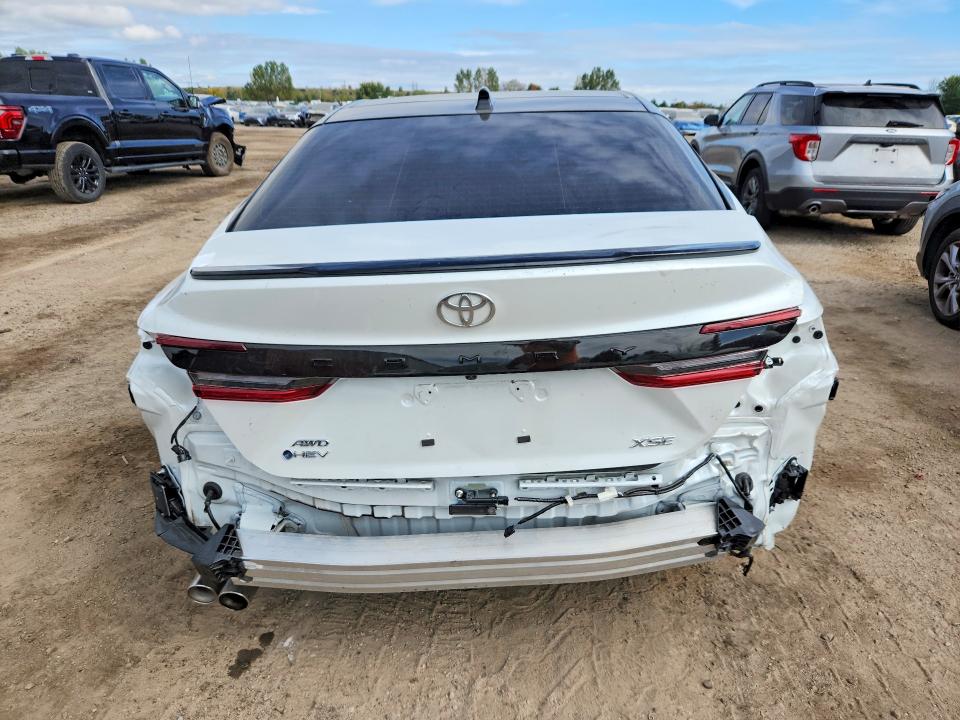 Продажа на аукционе авто 2026 Toyota Camry, vin: 4T1DBADK1TU060570, номер лота: 68946576