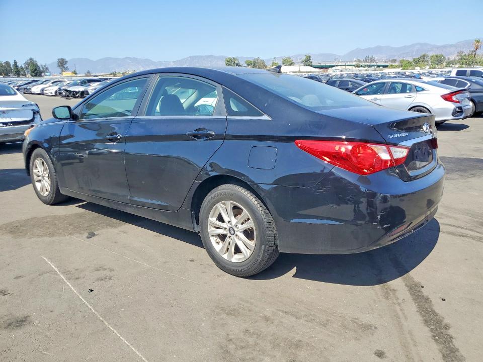 69431656 :رقم المزاد ، 5NPEB4ACXDH632304 vin ، 2013 Hyundai Sonata مزاد بيع