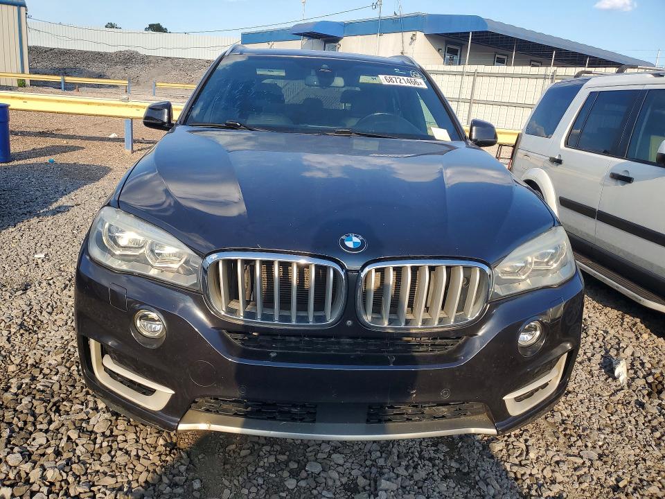 68721466 :رقم المزاد ، 5UXKR6C59H0J83823         vin ، 2017 Bmw X5 مزاد بيع