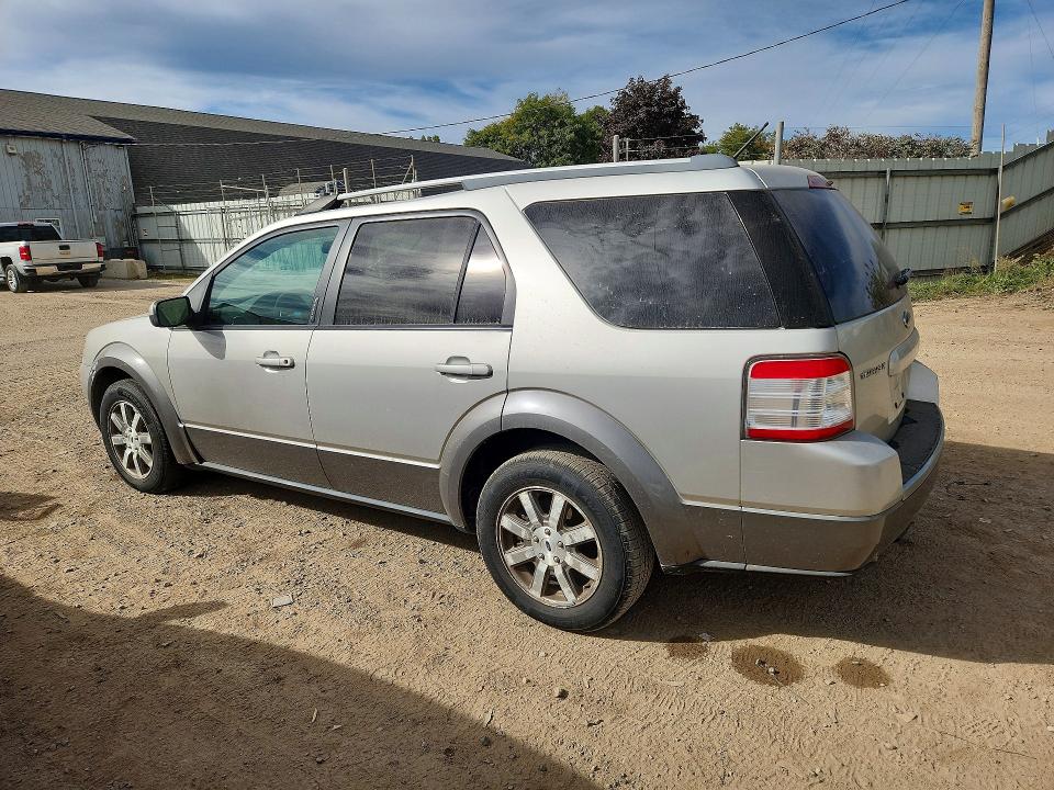69820586 :رقم المزاد ، 1FMDK02W98GA01739 vin ، 2008 Ford Taurus X مزاد بيع