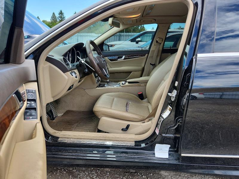 Продаж на аукціоні авто 2014 Mercedes-benz C, vin: WDDGF8AB2EA950928, номер лоту: 68199656
