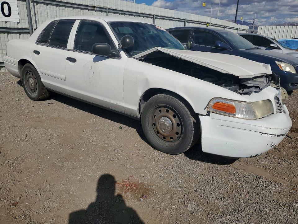 Продажа на аукционе авто 2006 Ford Crown Vict, vin: 2FAHP71WX6X149736, номер лота: 61557446
