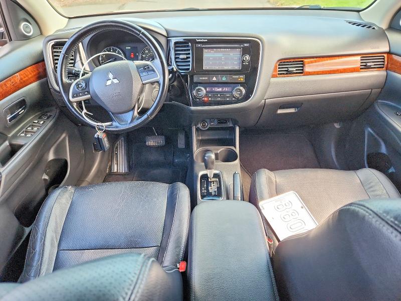 2014 Mitsubishi Outlander მანქანა იყიდება აუქციონზე, vin: JA4AZ3A37EZ008596, აუქციონის ნომერი: 69906156