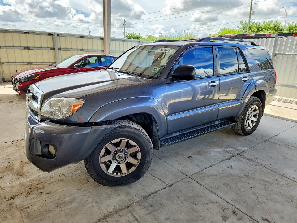 70320126 :رقم المزاد ، JTEZU14R08K017046 vin ، 2008 Toyota 4runner مزاد بيع