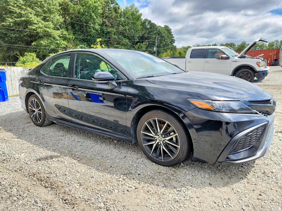Продаж на аукціоні авто 2023 Toyota Camry, vin: 4T1G11AK6PU785060, номер лоту: 70408066