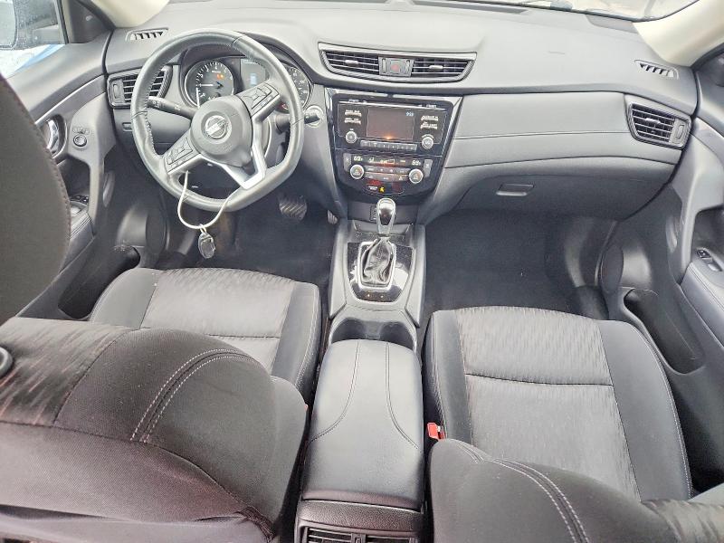 2017 Nissan Rogue მანქანა იყიდება აუქციონზე, vin: KNMAT2MV3HP615500, აუქციონის ნომერი: 70273806