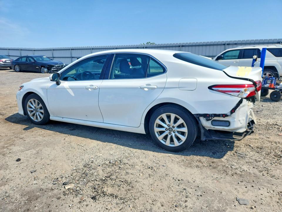 Aukcja sprzedaży 2018 Toyota Camry, vin: 4T1B11HK2JU042421, numer aukcji: 69188656