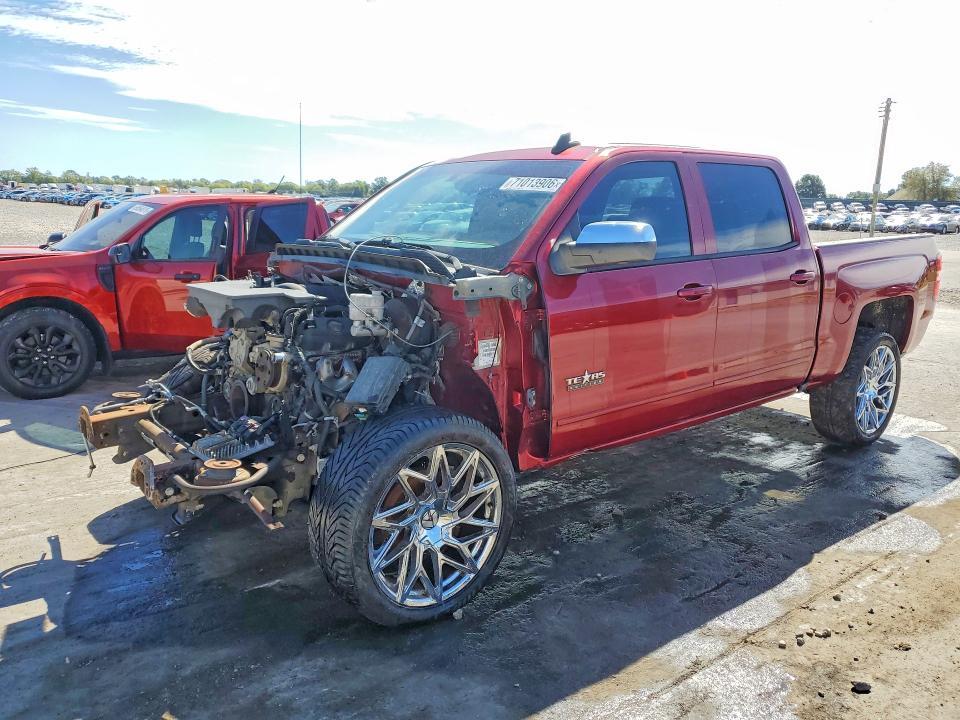 Продаж на аукціоні авто 2018 Chevrolet Silverado, vin: 3GCPCRECXJG185717, номер лоту: 71013906