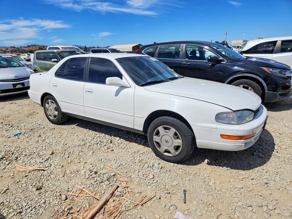 68447696 :رقم المزاد ، 4T1VK12E4NU006488 vin ، 1992 Toyota Camry مزاد بيع