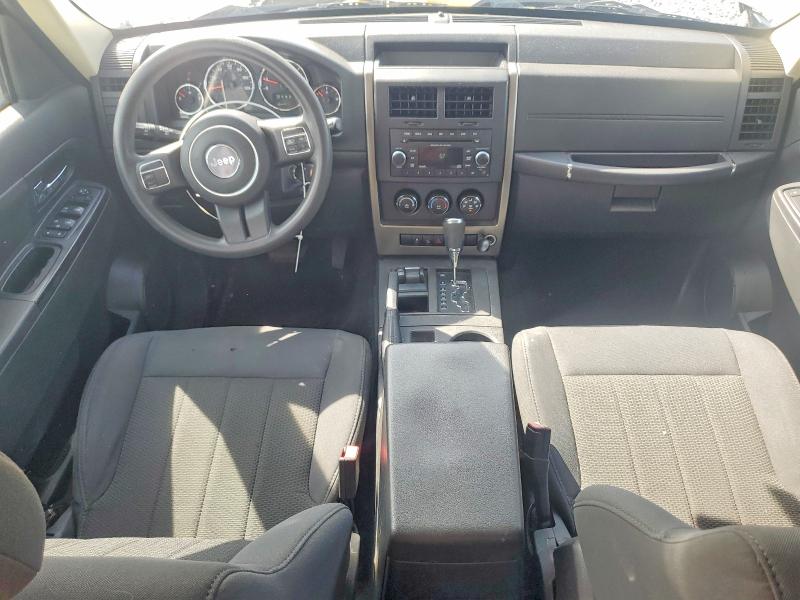 68293806 :رقم المزاد ، 1C4PJMAK3CW132951 vin ، 2012 Jeep Liberty مزاد بيع