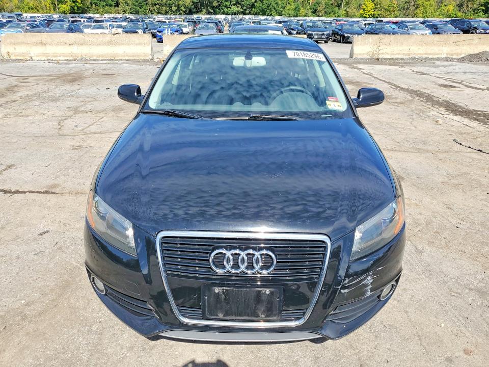 Продаж на аукціоні авто 2012 Audi A3, vin: WAUMFAFM2CA118580, номер лоту: 70185296