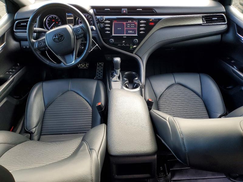 69927576 :رقم المزاد ، 4T1G11AK7LU336254 vin ، 2020 Toyota Camry مزاد بيع