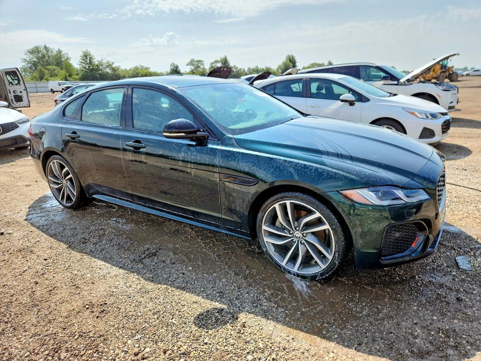 62330106 :رقم المزاد ، SAJBL4GX2RCY94767 vin ، 2024 Jaguar Xf مزاد بيع