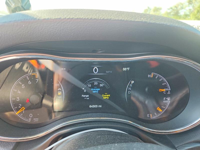 67717636 :رقم المزاد ، 1C4RJFBG2KC774995 vin ، 2019 Jeep Grand Cherokee مزاد بيع