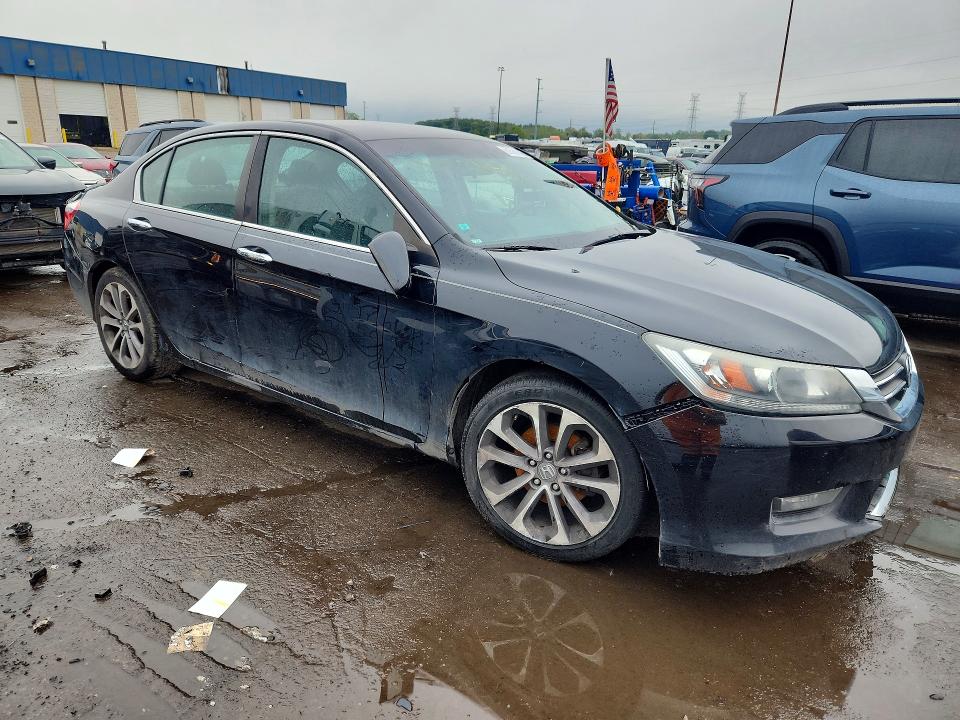 Продаж на аукціоні авто 2015 Honda Accord, vin: 1HGCR2F58FA036797, номер лоту: 69360086