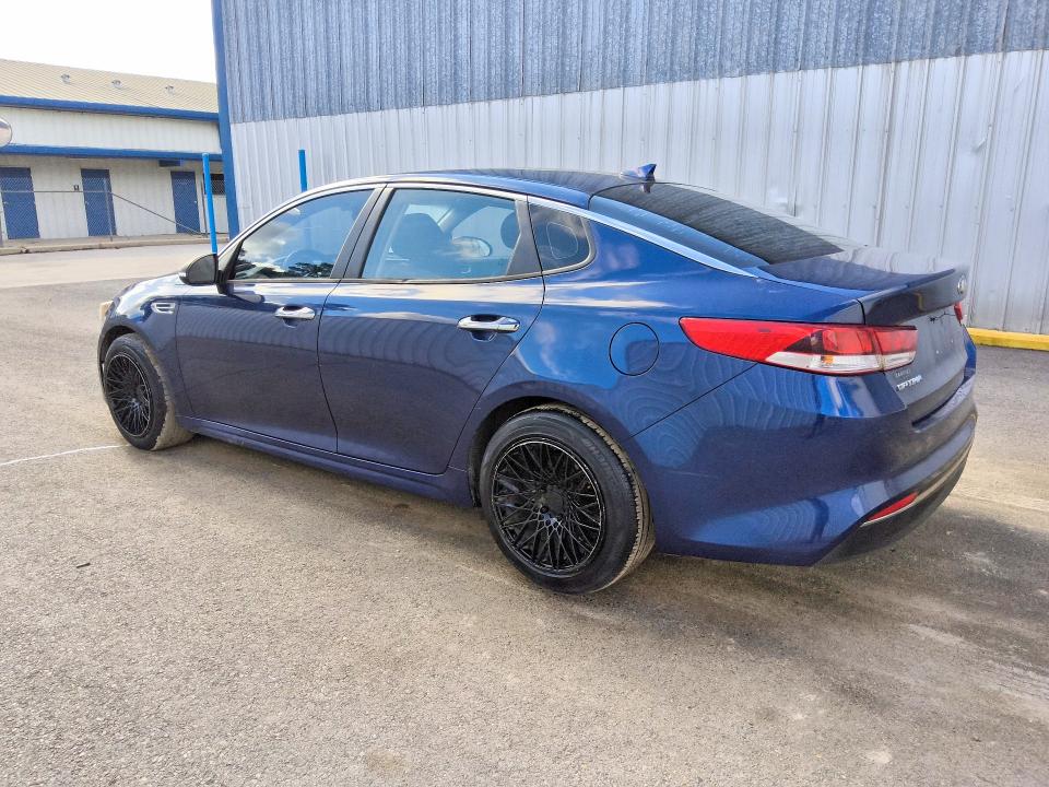 66137896 :رقم المزاد ، 5XXGT4L35HG120292 vin ، 2017 Kia Optima مزاد بيع