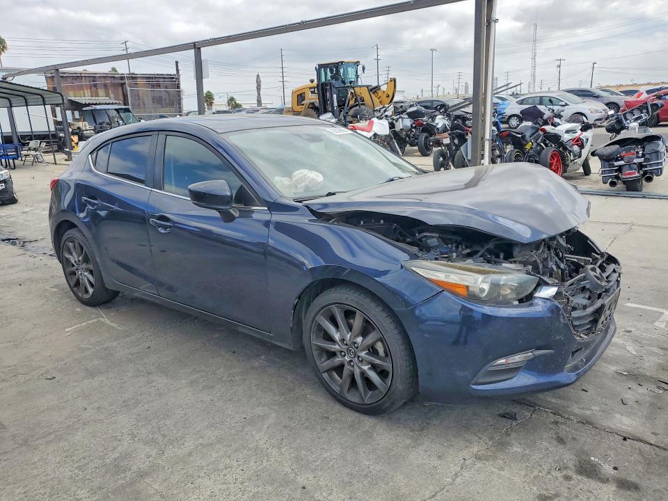 Aukcja sprzedaży 2018 Mazda 3, vin: 3MZBN1L34JM276473, numer aukcji: 69009666