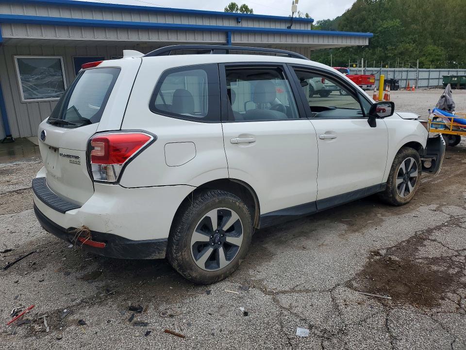 67985976 :رقم المزاد ، JF2SJABC7HH460418 vin ، 2017 Subaru Forester مزاد بيع