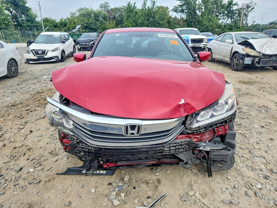 67409786 :رقم المزاد ، 1HGCR2F57HA246472 vin ، 2017 Honda Accord مزاد بيع