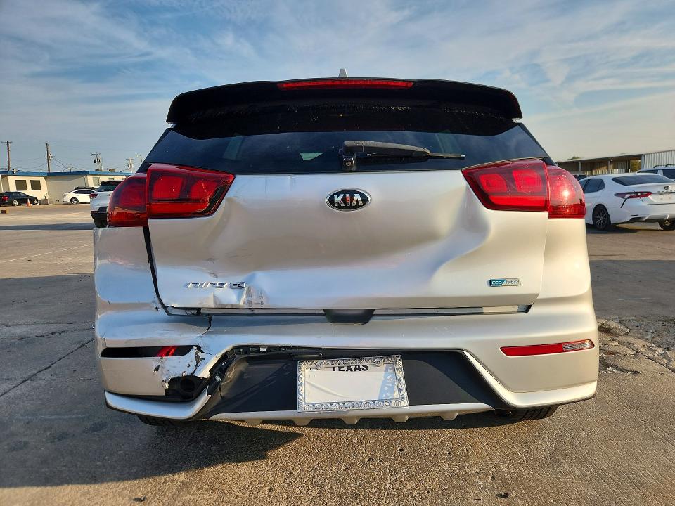 Продаж на аукціоні авто 2018 Kia Niro, vin: KNDCB3LC4J5123528, номер лоту: 70030636